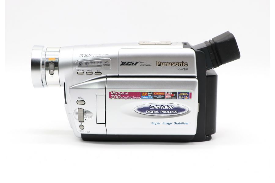 Видеокамера аналоговая Panasonic NV-VZ57EN