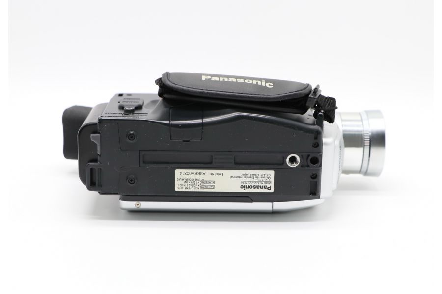 Видеокамера аналоговая Panasonic NV-VZ57EN