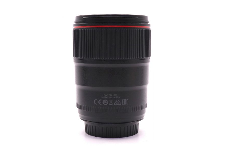 Canon EF 35mm f/1.4L II USM в упаковке