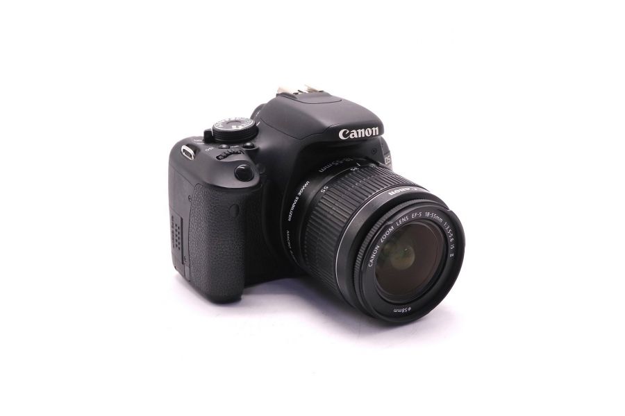 Фотокамера Canon EOS 600D kit (пробег 18710 кадров)