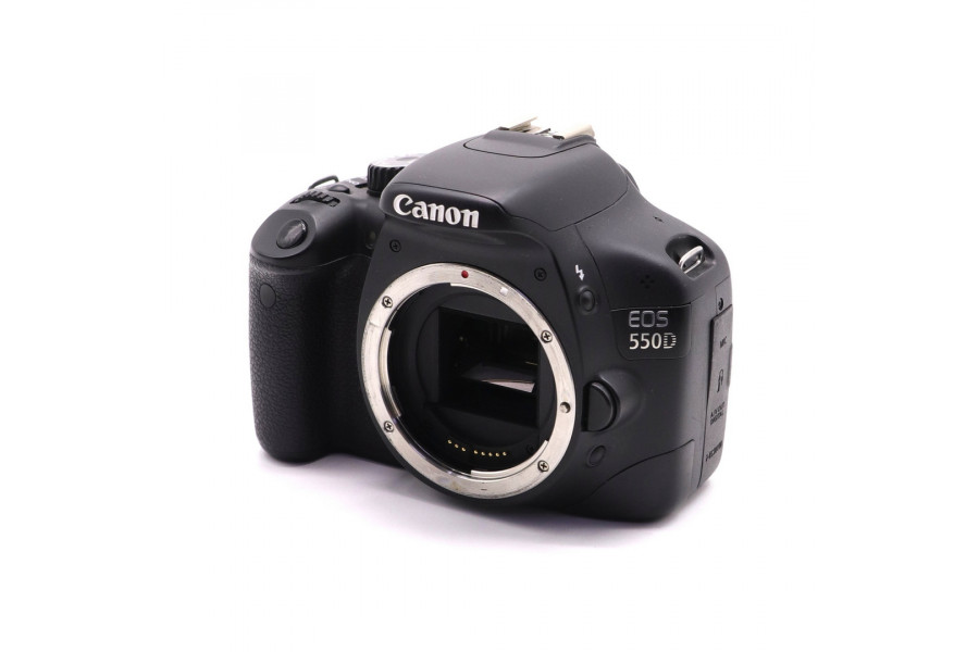 Камера Canon EOS 550D body (пробег 17110 кадров)