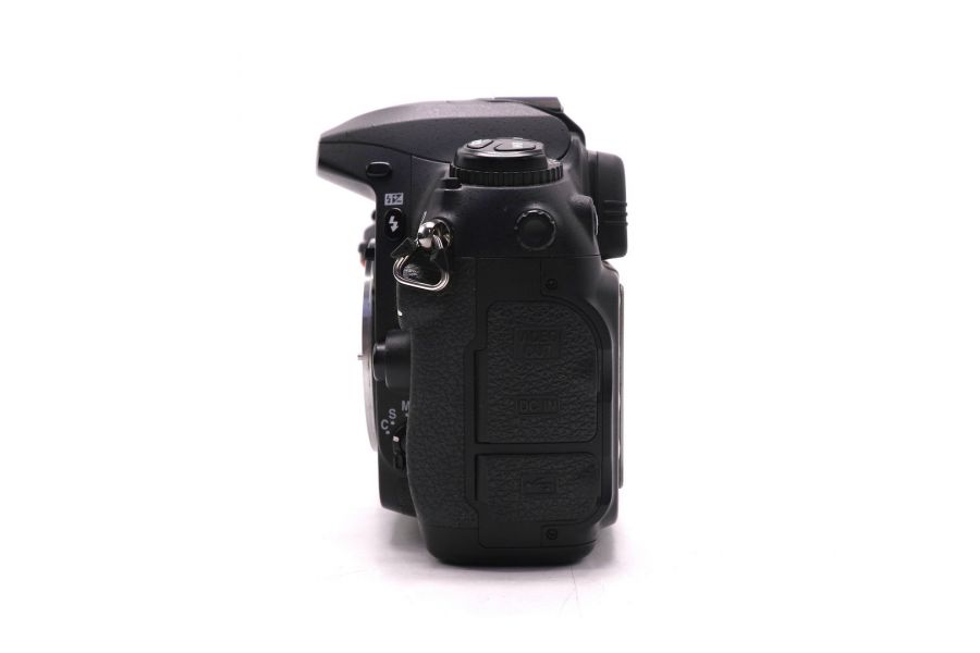 Фотокамера Nikon D200 body (пробег 38000 кадров)
