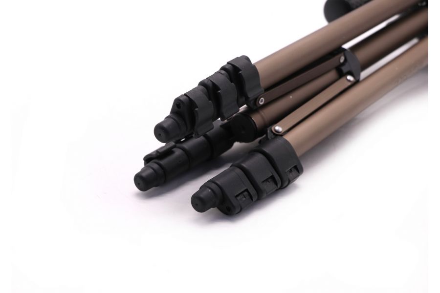 Напольный алюминиевый штатив-трипод Hama Star 05