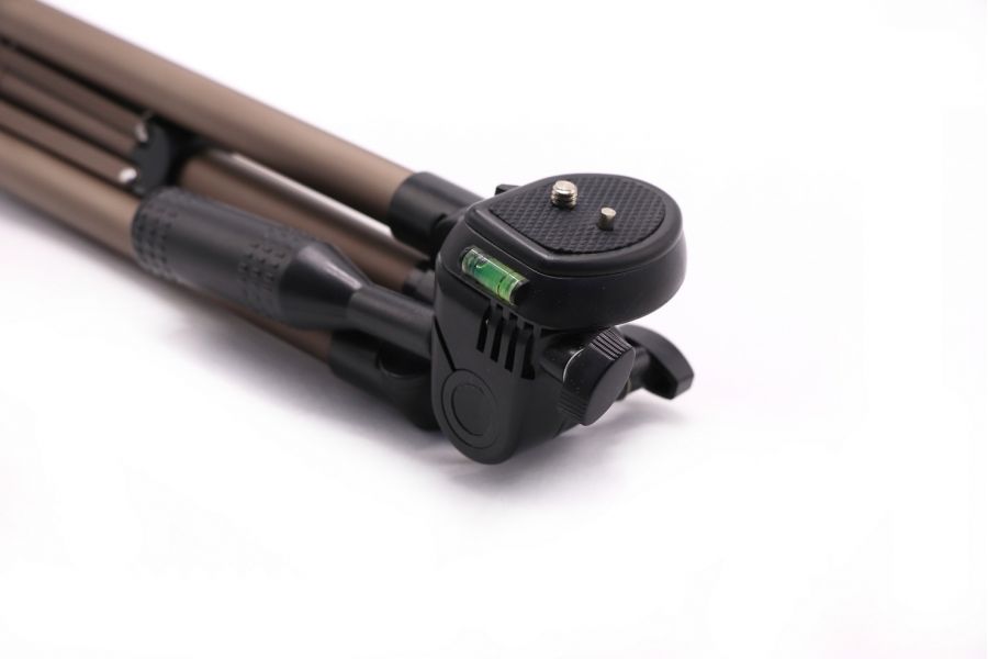 Напольный алюминиевый штатив-трипод Hama Star 05