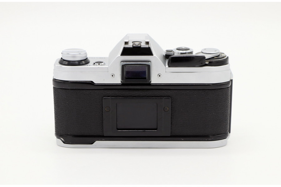 Фотоаппарат Canon AE-1 body неисправный