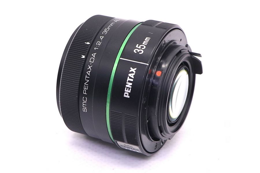 Объектив Pentax-DA SMC 35mm f/2.4 AL в упаковке