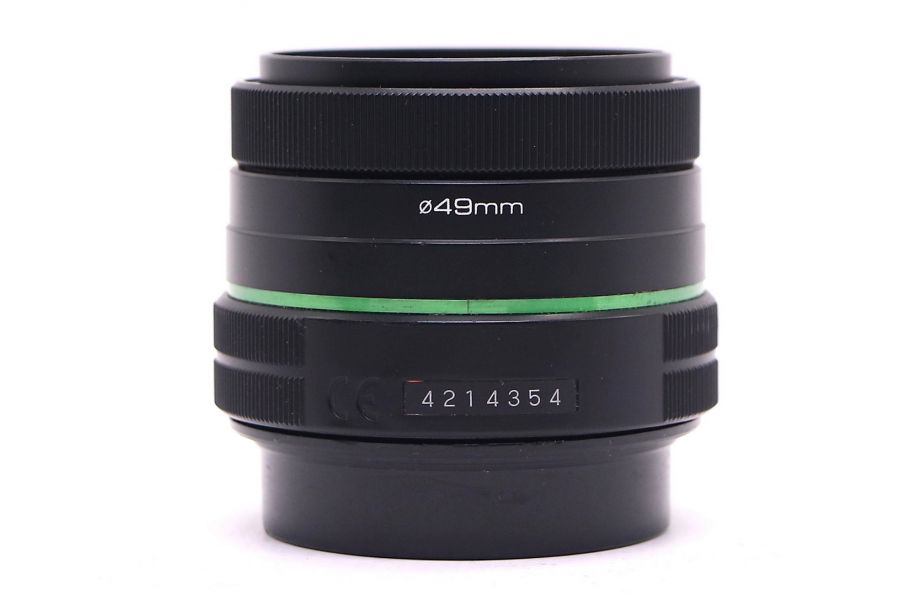 Объектив Pentax-DA SMC 35mm f/2.4 AL в упаковке