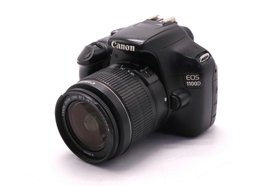 Canon EOS 1100D kit (пробег 9000 кадров) 