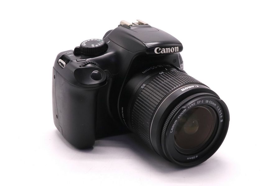 Canon EOS 1100D kit (пробег 9000 кадров) 