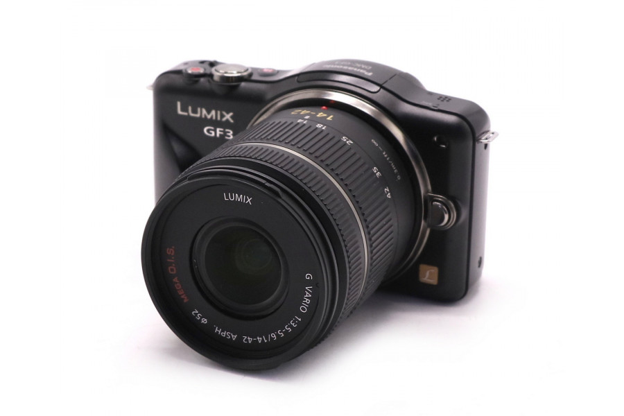 Panasonic Lumix DMC-GF3 kit black (пробег 3165 кадров)