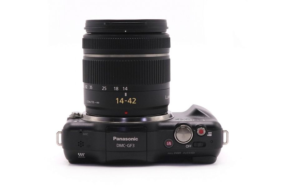 Panasonic Lumix DMC-GF3 kit black (пробег 3165 кадров)