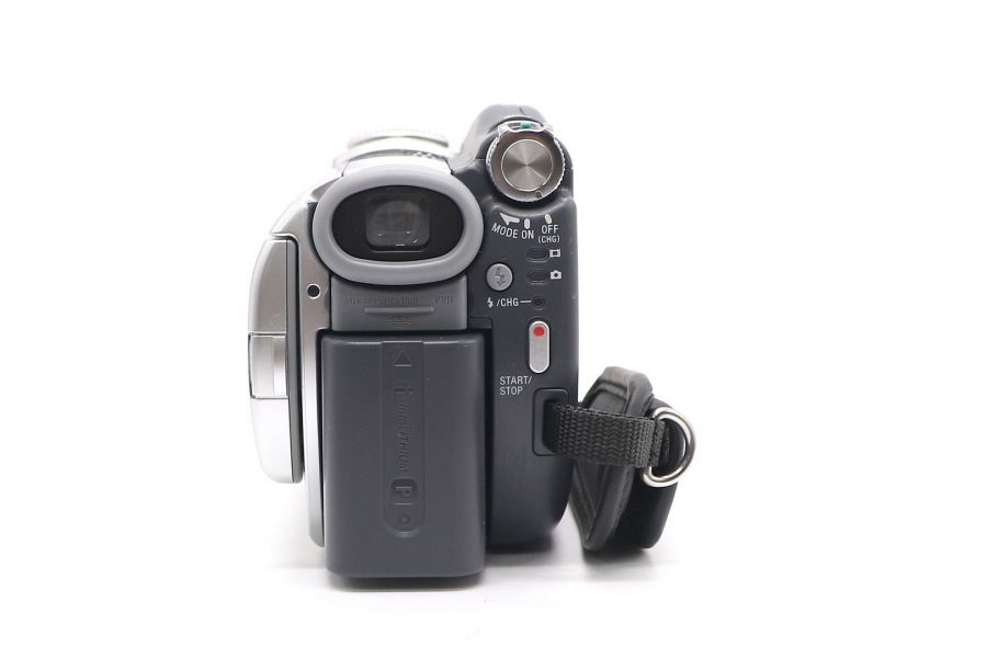 Цифровая серая видеокамера Sony DCR-DVD405E