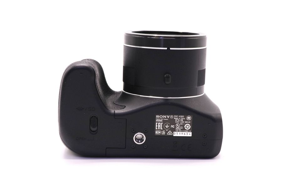 Фотоаппарат компактный Sony Cyber-Shot DSC-H300