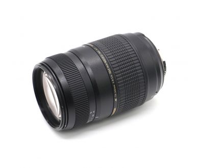 Tamron AF 70-300mm f/4-5.6 Di LD MACRO 1:2 (A17) для Nikon F