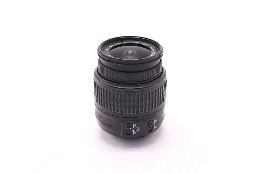 Nikon 18-55mm f/3.5-5.6G AF-S VR II DX Zoom-Nikkor неисправный