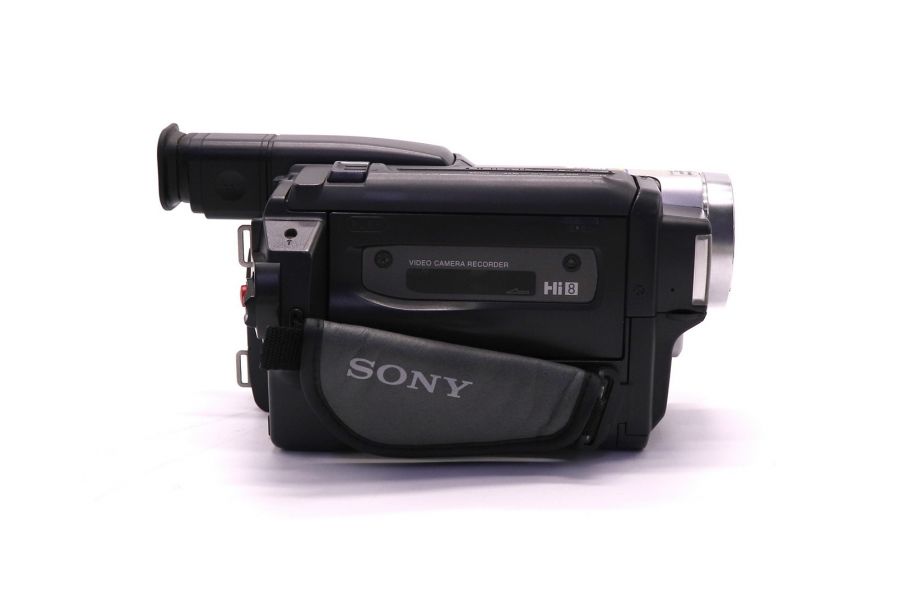 Видеокамера Sony CCD-TRV78E Handycam