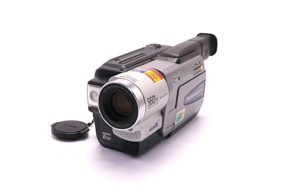 Видеокамера Sony CCD-TRV78E Handycam