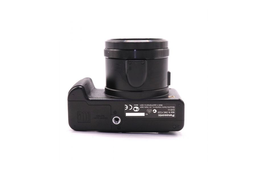 Фотокамера компактная Panasonic Lumix DMC-FZ20