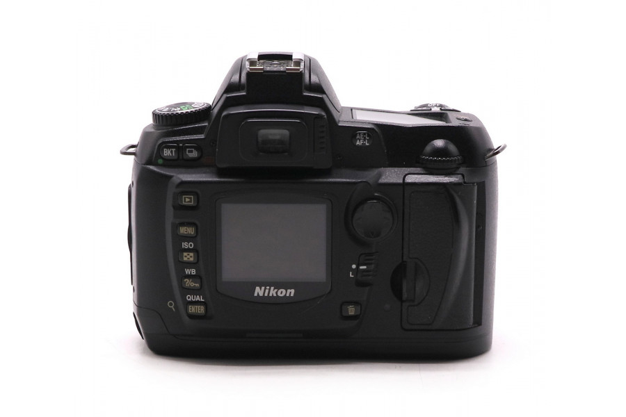 Фотокамера Nikon D70 body (пробег 11500 кадров)