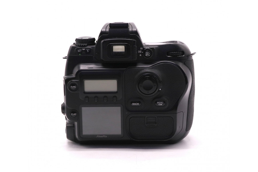 Фотокамера зеркальная Fujifilm FinePix S3 Pro body