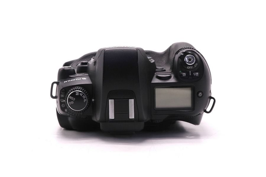 Фотокамера зеркальная Fujifilm FinePix S3 Pro body