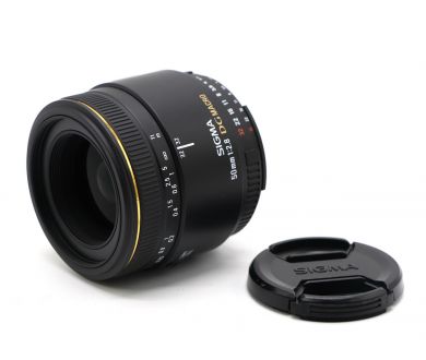 Объектив Sigma AF 50mm f/2.8 EX DG Macro Nikon F