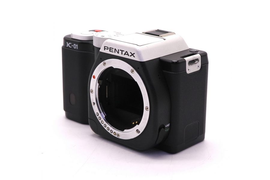 Pentax K-01 body (пробег 5910 кадров) беззеркальная