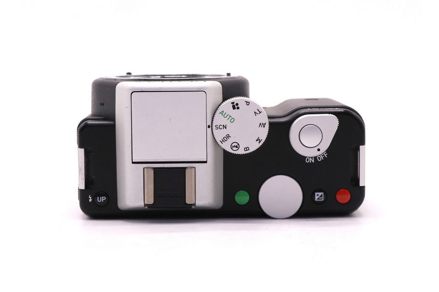 Pentax K-01 body (пробег 5910 кадров) беззеркальная