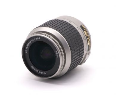 Nikon 18-55mm f/3.5-5.6G AF-S ED DX Nikkor неисправный