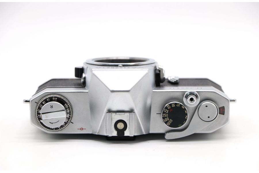 Yashica Tl-Super body