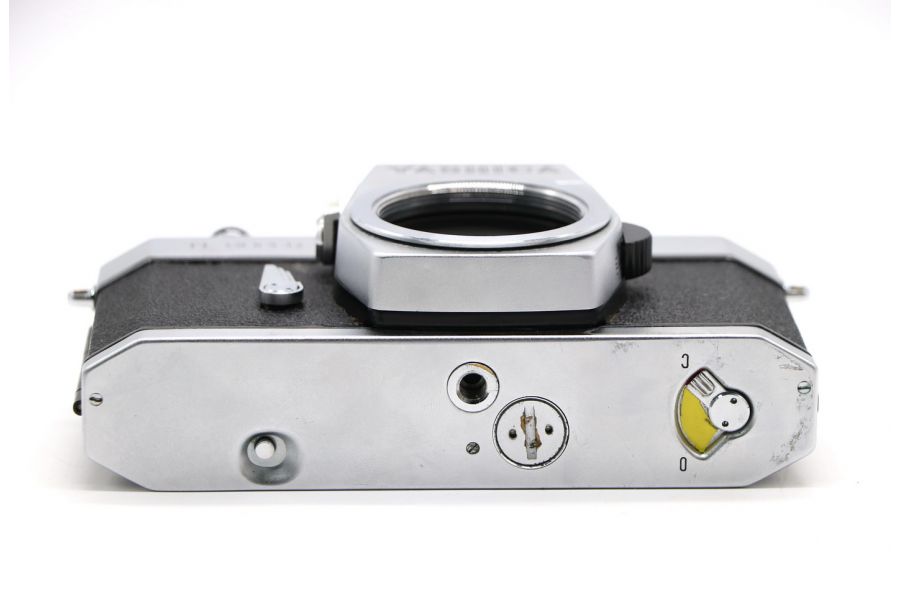 Yashica Tl-Super body