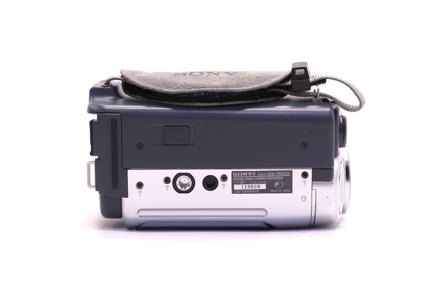 Цифровая видеокамера Sony DCR-TRV460E Digital8