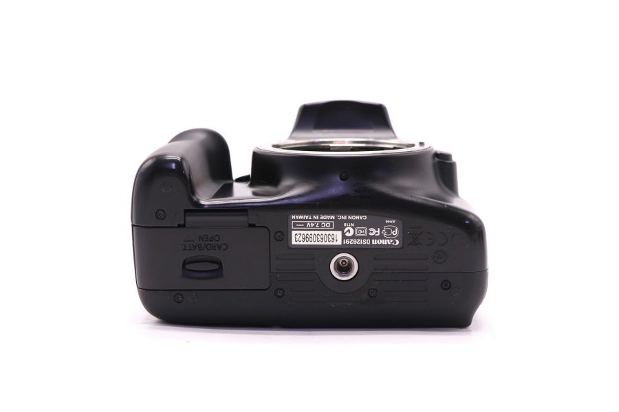 Canon EOS 1100D body (пробег 1105 кадров)
