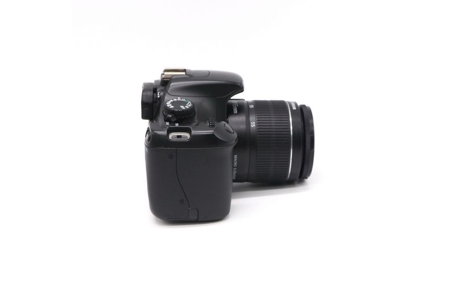 Камера Canon EOS 1100D kit (пробег 26455 кадров)