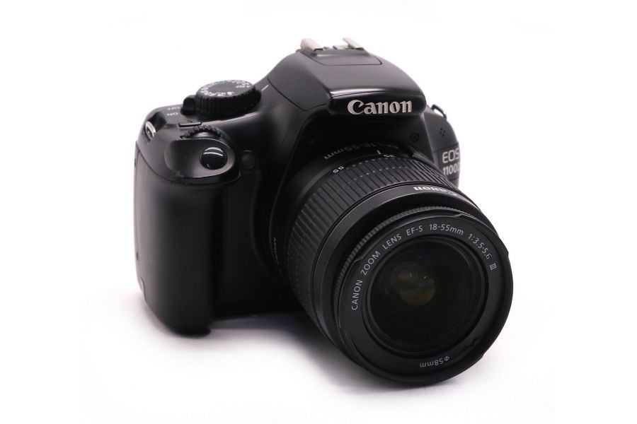 Canon EOS 1100D kit (пробег 25570 кадров)