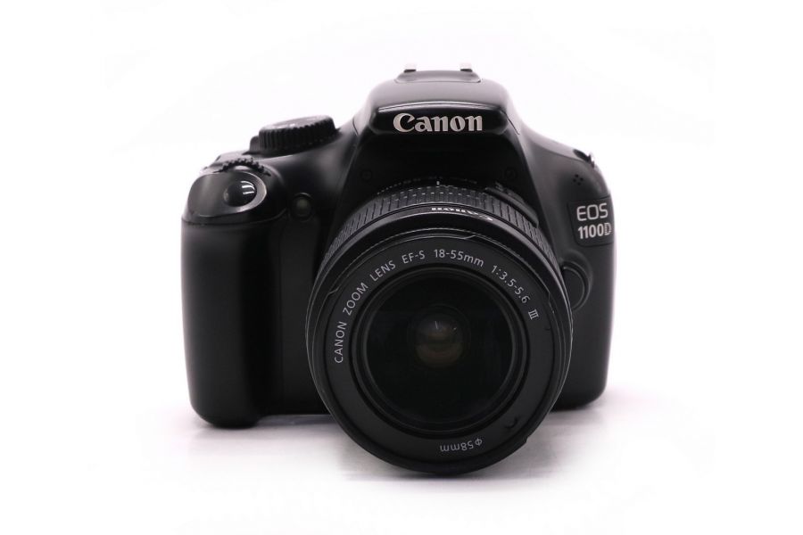 Canon EOS 1100D kit (пробег 25570 кадров)