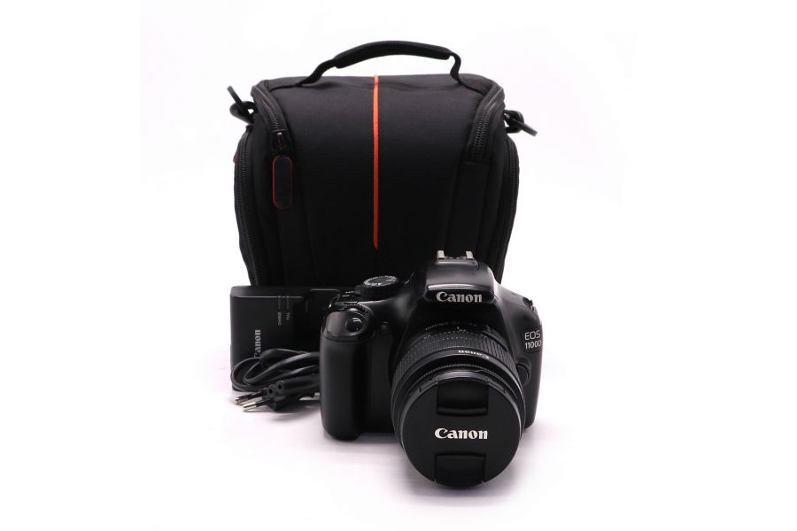 Canon EOS 1100D kit (пробег 25570 кадров)