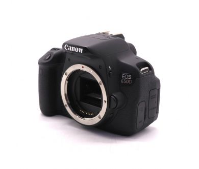 Фотокамера Canon EOS 650D body (пробег 4520 кадров)