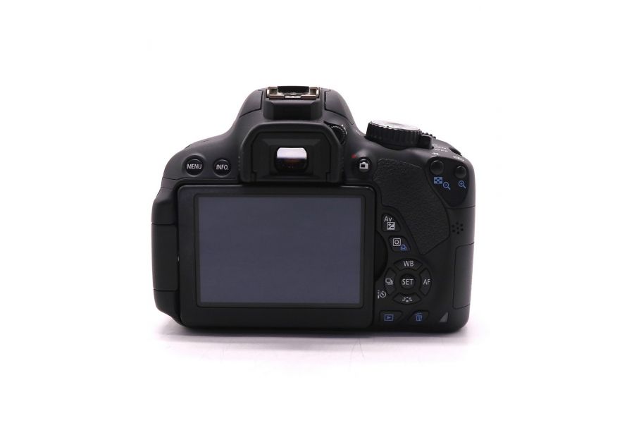 Фотокамера Canon EOS 650D body (пробег 4520 кадров)