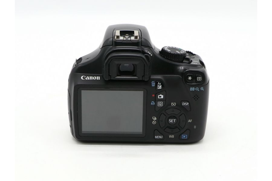 Canon EOS 1100D body (пробег 17000 кадров)