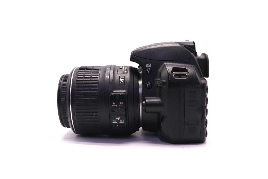 Nikon D3100 kit (пробег 24610 кадров)