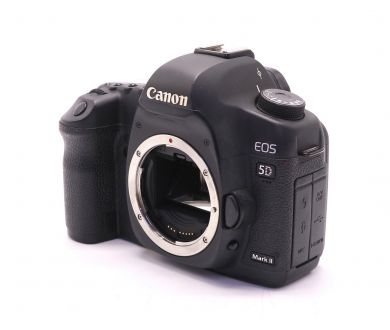 Canon EOS 5D Mark II body (пробег 49600 кадров)
