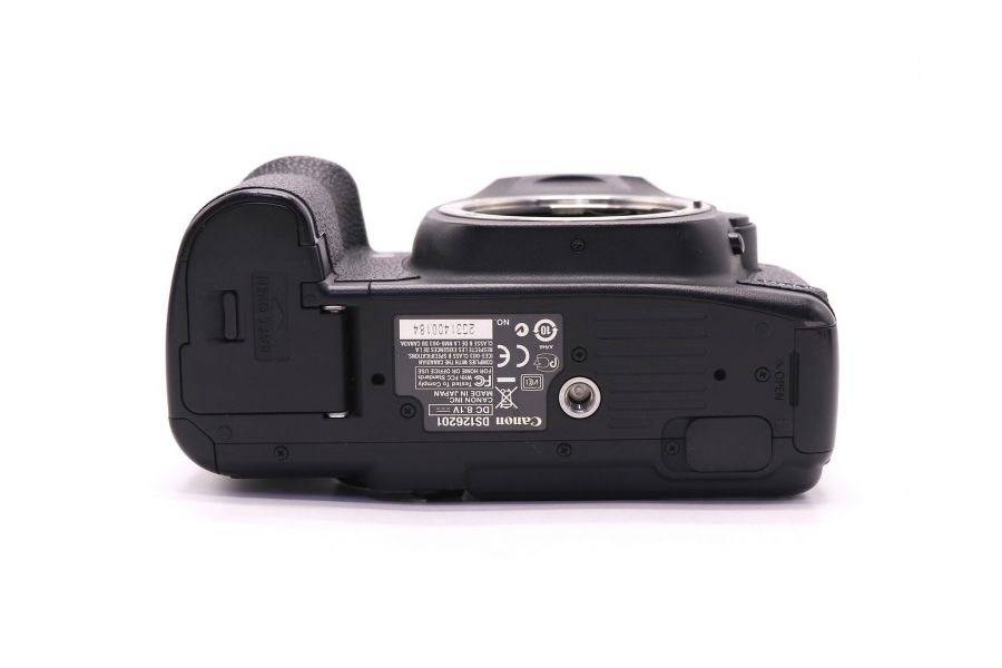 Canon EOS 5D Mark II body (пробег 49600 кадров)