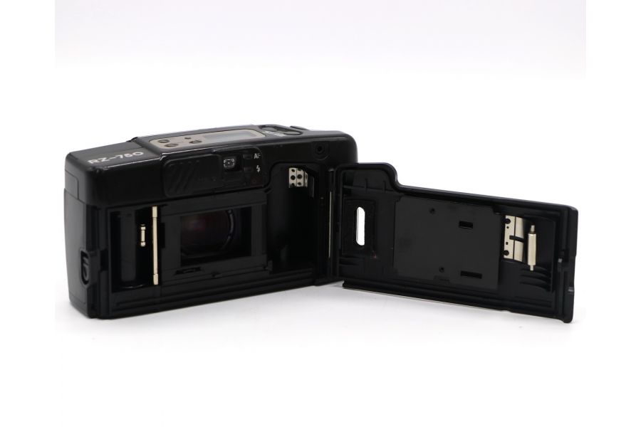 Ricoh RZ-750 компактная фотокамера с автофокусом