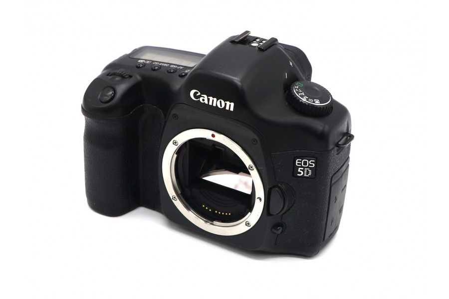 Зеркальный фотоаппарат Canon EOS 5D body