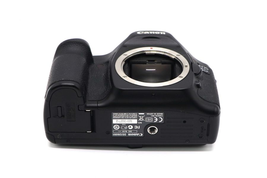Зеркальный фотоаппарат Canon EOS 5D body