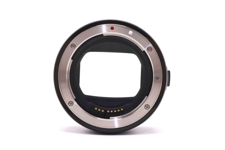 Переходник Canon EF-EOS R в упаковке