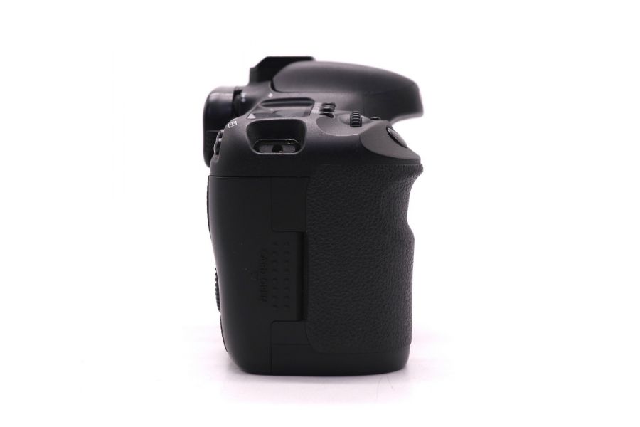 Фотокамера Canon EOS 7D body (пробег 31005 кадров)