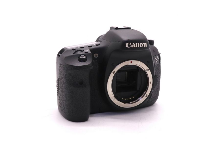 Фотокамера Canon EOS 7D body (пробег 31005 кадров)
