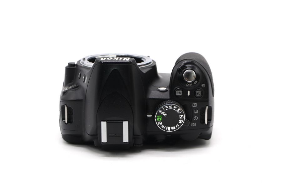 Фотокамера Nikon D3100 body (пробег 23210 кадров)